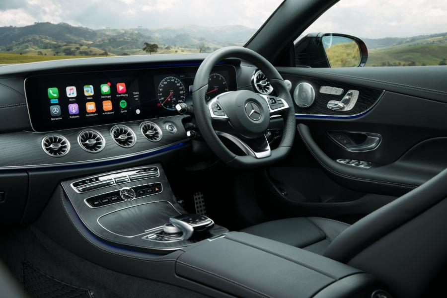 Интерьер Mercedes-Benz E300 AMG Line Coupe 2017 года  (AU) (фото 34 из 40)